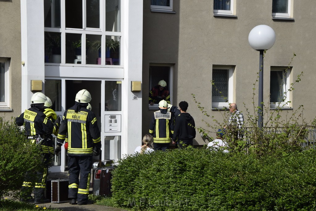 Feuer 1 Koeln Vingst Ansbacherstr P19.JPG - Miklos Laubert